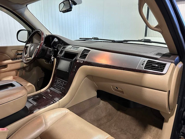 Cadillac escalade 6.0 v8 hybride sport luxury 08-tlj-3 - afbeelding 4 van  28