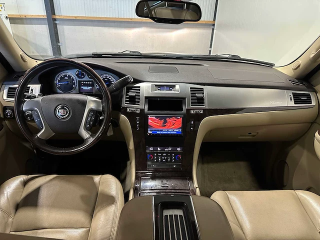 Cadillac escalade 6.0 v8 hybride sport luxury 08-tlj-3 - afbeelding 28 van  28