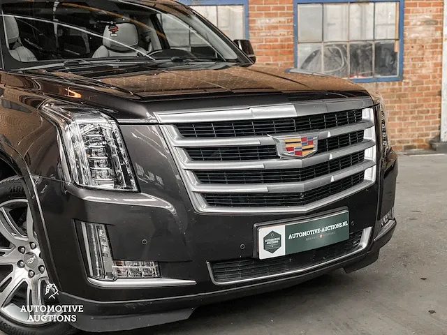 Cadillac escalade esv premium xl 6.2 v8 426pk 8-persoons 2016 (origineel nederlands), ht-450-p - afbeelding 4 van  85
