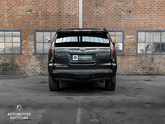 Cadillac escalade esv premium xl 6.2 v8 426pk 8-persoons 2016 (origineel nederlands), ht-450-p - afbeelding 17 van  85