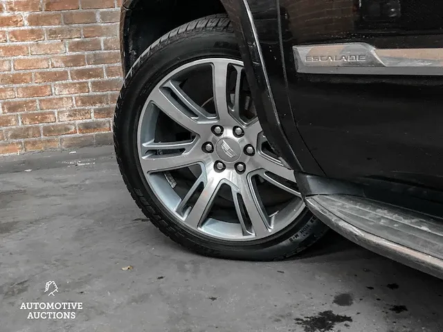Cadillac escalade esv premium xl 6.2 v8 426pk 8-persoons 2016 (origineel nederlands), ht-450-p - afbeelding 25 van  85