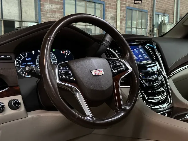 Cadillac escalade esv premium xl 6.2 v8 426pk 8-persoons 2016 (origineel nederlands), ht-450-p - afbeelding 29 van  85
