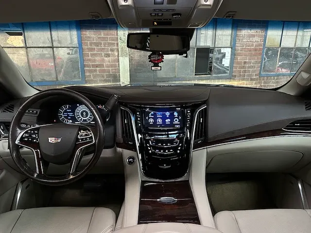 Cadillac escalade esv premium xl 6.2 v8 426pk 8-persoons 2016 (origineel nederlands), ht-450-p - afbeelding 31 van  85