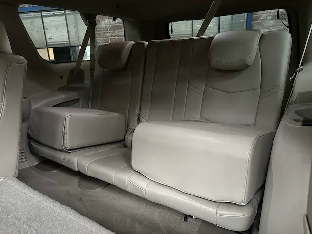 Cadillac escalade esv premium xl 6.2 v8 426pk 8-persoons 2016 (origineel nederlands), ht-450-p - afbeelding 64 van  85