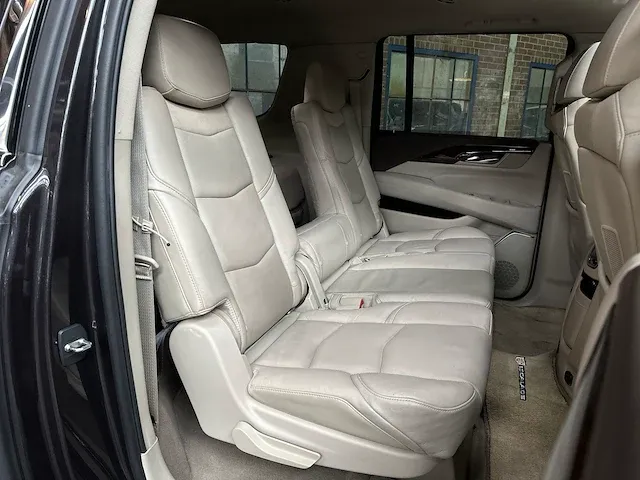 Cadillac escalade esv premium xl 6.2 v8 426pk 8-persoons 2016 (origineel nederlands), ht-450-p - afbeelding 71 van  85