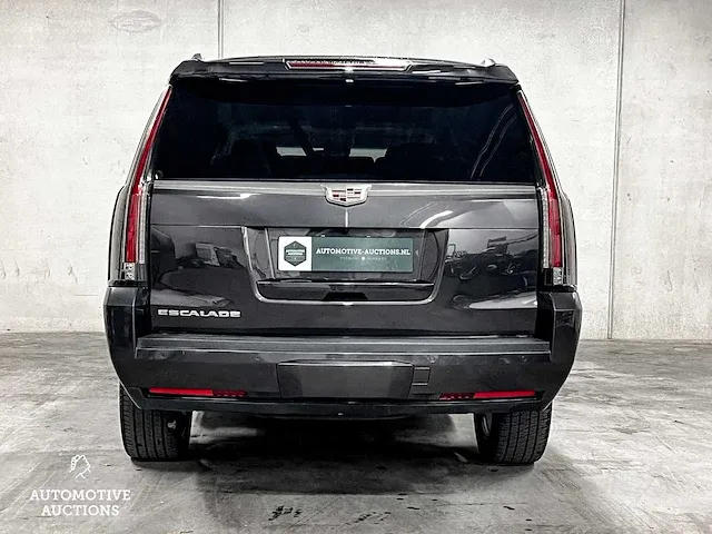 Cadillac escalade esv premium xl 6.2 v8 426pk 8-persoons 2016 (origineel nederlands), ht-450-p - afbeelding 13 van  73