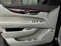 Cadillac escalade esv premium xl 6.2 v8 426pk 8-persoons 2016 (origineel nederlands), ht-450-p - afbeelding 40 van  73