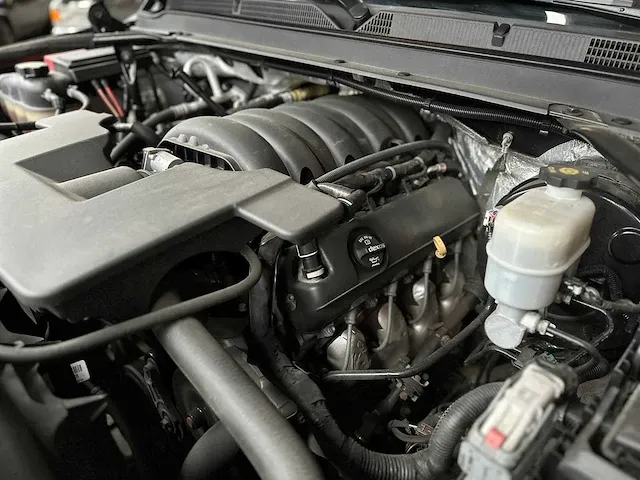 Cadillac escalade esv premium xl 6.2 v8 426pk 8-persoons 2016 (origineel nederlands), ht-450-p - afbeelding 55 van  73