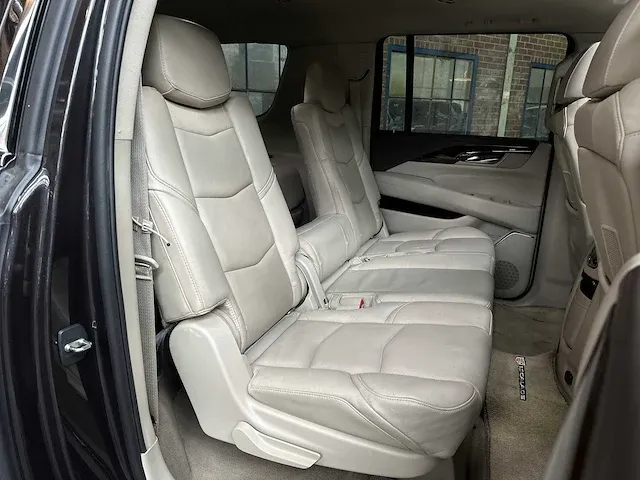 Cadillac escalade esv premium xl 6.2 v8 426pk 8-persoons 2016 (origineel nederlands), ht-450-p - afbeelding 58 van  73