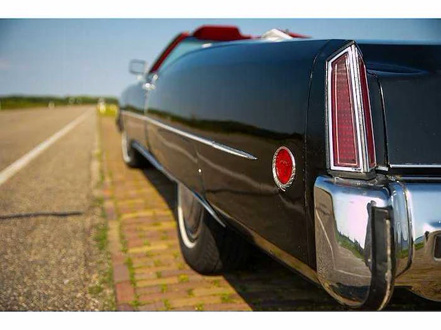 Cadillac fleetwood - eldorado cabrio - personenauto - afbeelding 8 van  64