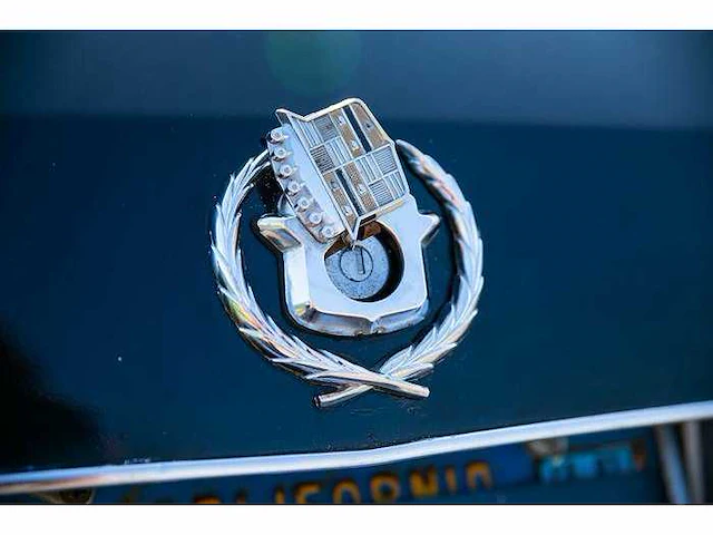 Cadillac fleetwood - eldorado cabrio - personenauto - afbeelding 21 van  64