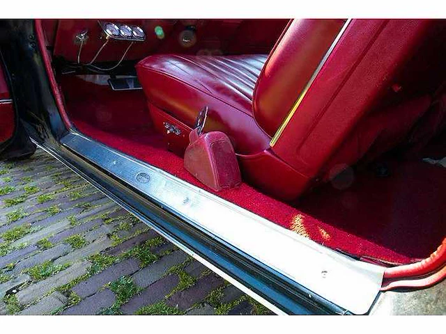 Cadillac fleetwood - eldorado cabrio - personenauto - afbeelding 33 van  64