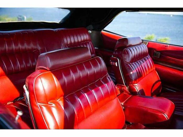 Cadillac fleetwood - eldorado cabrio - personenauto - afbeelding 38 van  64