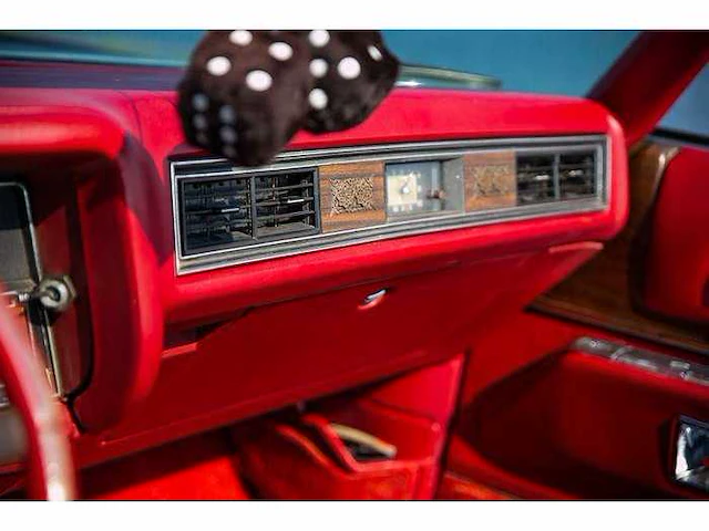 Cadillac fleetwood - eldorado cabrio - personenauto - afbeelding 42 van  64