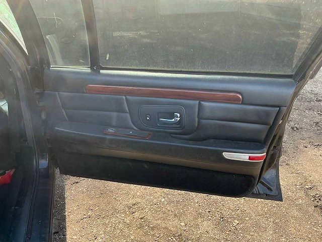 Cadillac fleetwood superior limousine - afbeelding 19 van  47