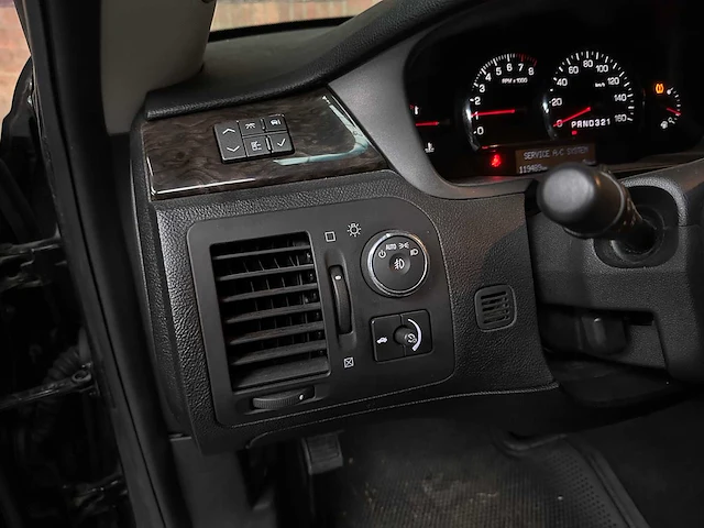 Cadillac six door limousine superior 6-deurs rouwauto 2010 - afbeelding 16 van  47