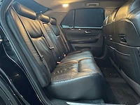 Cadillac six door limousine superior 6-deurs rouwauto 2010 - afbeelding 35 van  47