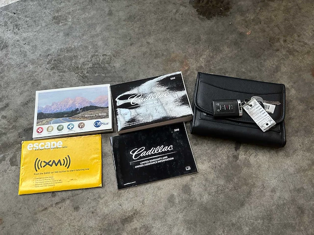 Cadillac six door limousine superior 6-deurs rouwauto 2010 - afbeelding 42 van  47