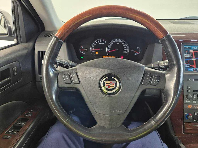 Cadillac sts 4.6 v8 launch edit , 86-xr-hp - afbeelding 10 van  18