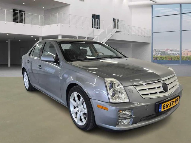 Cadillac sts 4.6 v8 launch edit , 86-xr-hp - afbeelding 11 van  18