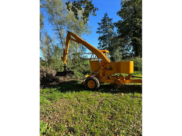 Caesar vaiacar getrokken graafmachine - afbeelding 5 van  11