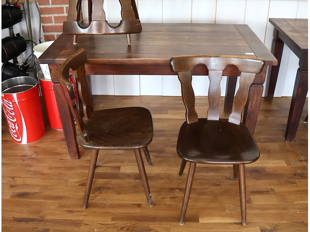 Cafe tafel + 4 stoelen - afbeelding 3 van  4