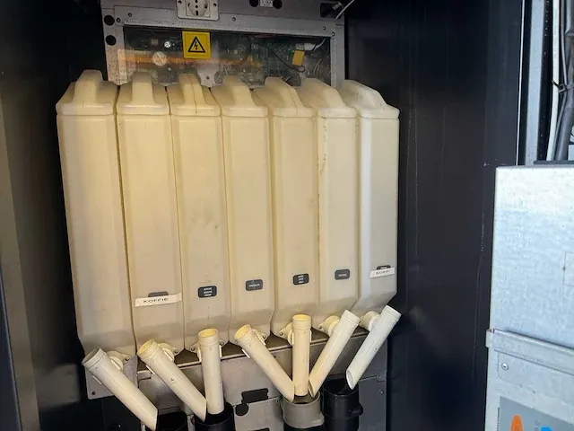Caffe europa - fst2 - koffieautomaat - vending machine - afbeelding 12 van  12