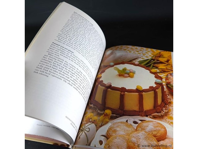 Cake decorating - afbeelding 4 van  5