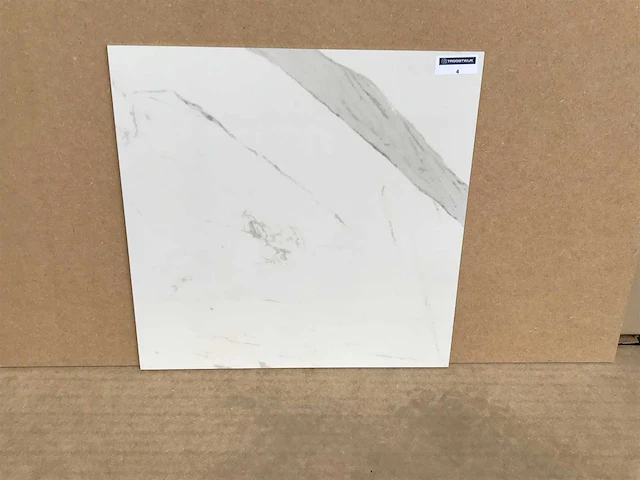 Calacatta gepolijst 60x60 cm tegel 46 m² - afbeelding 4 van  7