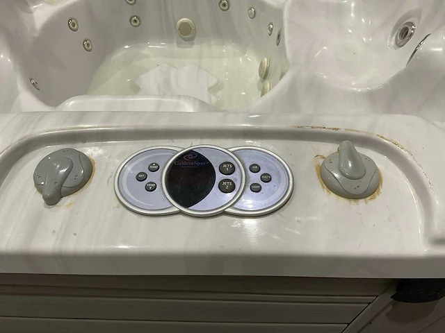 Caldera niagara jacuzzi - afbeelding 4 van  13