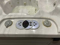 Caldera niagara jacuzzi - afbeelding 4 van  13