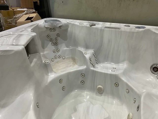 Caldera niagara jacuzzi - afbeelding 13 van  13