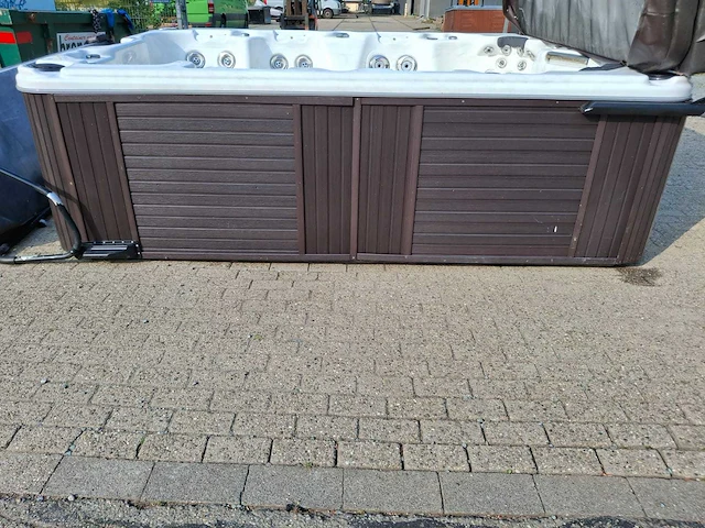 Call spa 7 persoons amerikaans jacuzzi en buitenspa - afbeelding 4 van  40