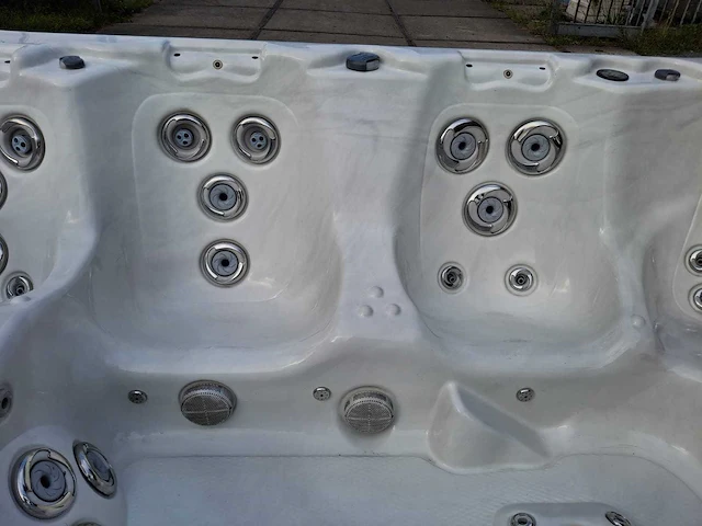 Call spa 7 persoons amerikaans jacuzzi en buitenspa - afbeelding 10 van  40