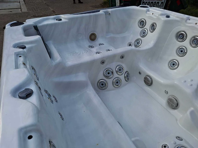 Call spa 7 persoons amerikaans jacuzzi en buitenspa - afbeelding 24 van  40