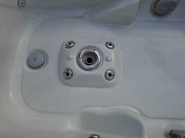 Call spa 7 persoons amerikaans jacuzzi en buitenspa - afbeelding 25 van  40