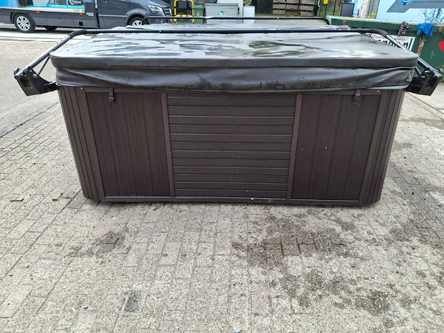 Call spa 7 persoons amerikaans jacuzzi en buitenspa - afbeelding 34 van  40
