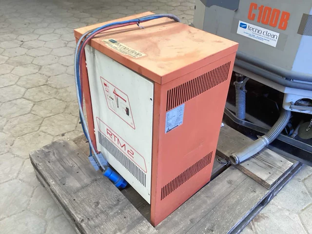 Camac c 100 b vloerreiniger - afbeelding 9 van  11