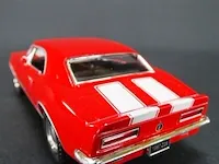 Camaro z (1967) rood-wit - afbeelding 3 van  5