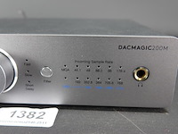 Cambridge audio dacmagic 200m digital-to-analogue converter - afbeelding 3 van  5