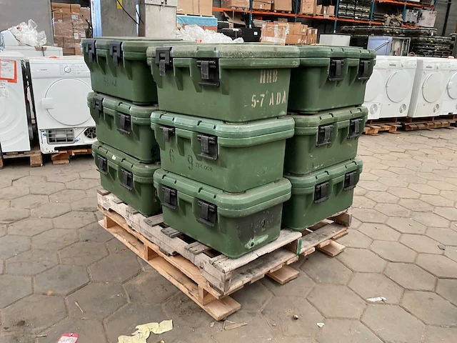 Cambro voedsel transportkisten (15x) - afbeelding 1 van  6