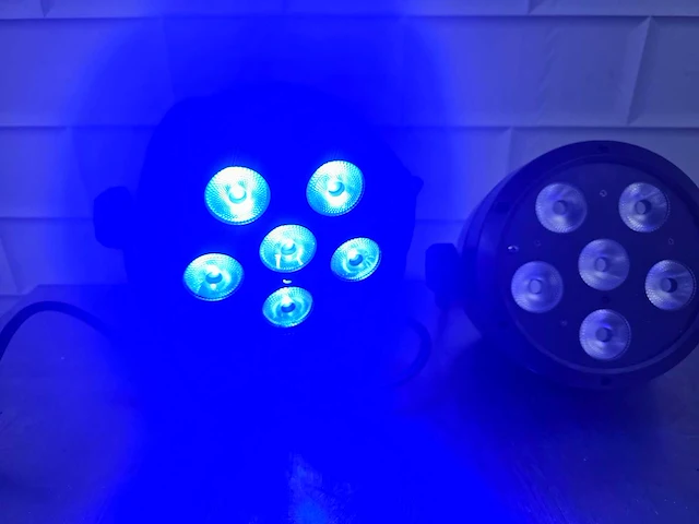 Cameo - root par 6 - led spotlight (2x) - afbeelding 2 van  5