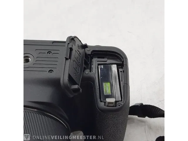 Camera canon, eos 77d - afbeelding 5 van  18