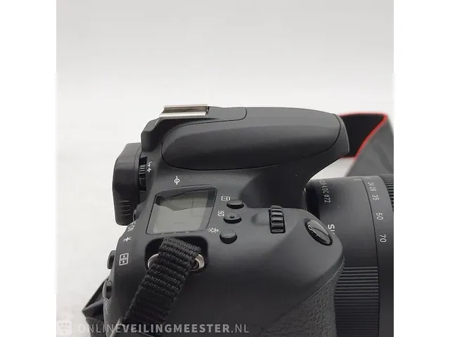 Camera canon, eos 77d - afbeelding 14 van  18