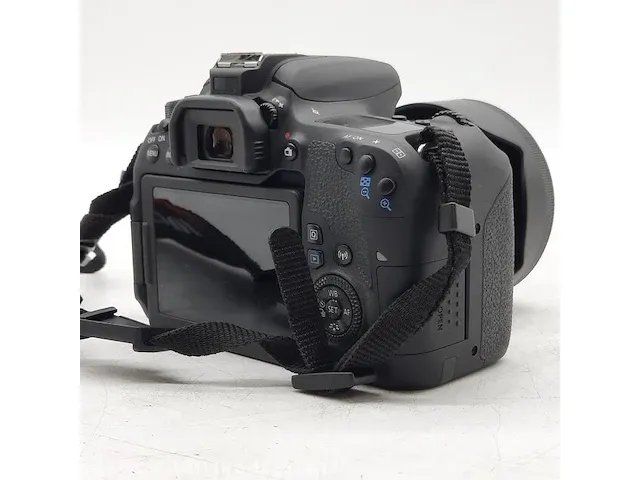 Camera canon, eos 77d - afbeelding 15 van  18