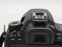 Camera canon, eos 77d - afbeelding 16 van  18