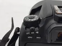 Camera canon, eos 77d - afbeelding 17 van  18