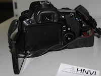 Camerybody canon eos 60d met nekriem. geen lens en accu - afbeelding 2 van  3