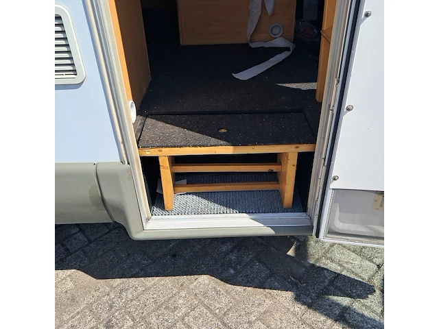Camper knaus, sun-traveller alkoven, bouwjaar 2003 - afbeelding 19 van  53