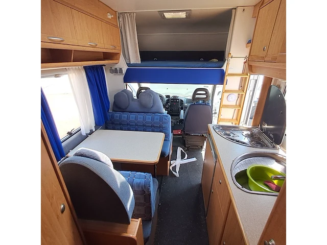 Camper knaus, sun-traveller alkoven, bouwjaar 2003 - afbeelding 32 van  53